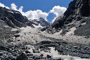 66 Vicino alla bocca del ghiacchaio